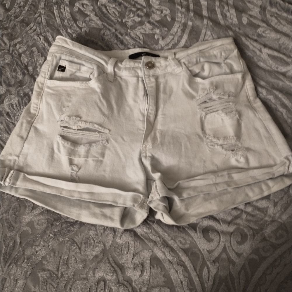 KanCan shorts